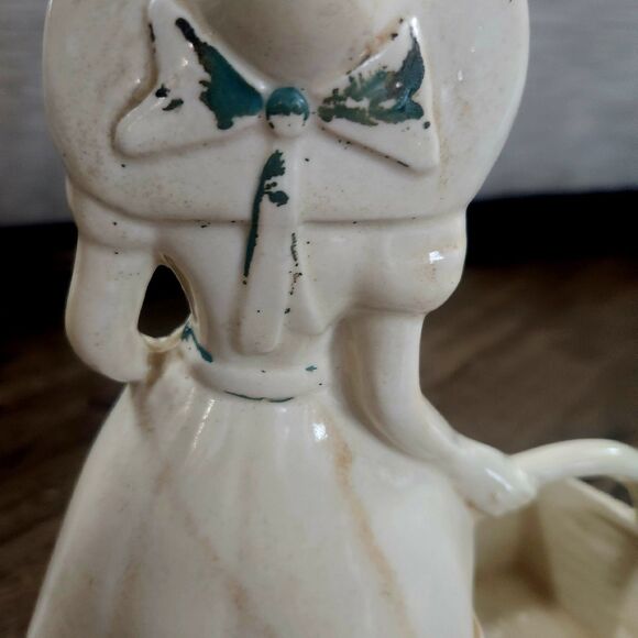 Vtg Brush McCoy Lady With Basket Planter Blue Bonnet 1940 Paint Fade No Chips - Picture 5 of 9